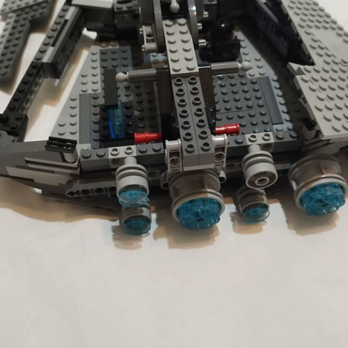 LEGO Star Wars 75055 Imperial Star Destroyer, missing pieces