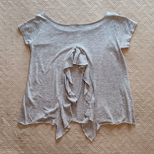 Easy Wear grey t-shirt like new, one size