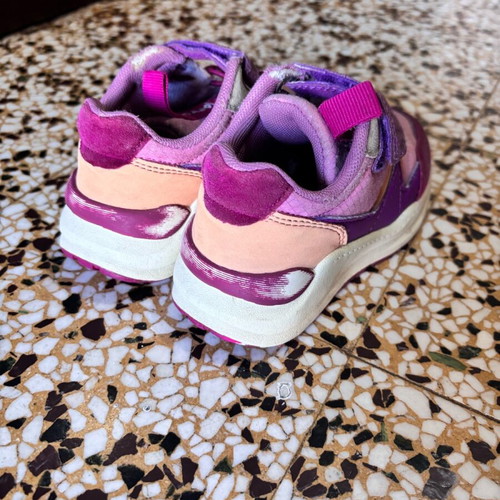Garvalin kids' athletic shoes sizes 24 and 25 used, multicolor with defects