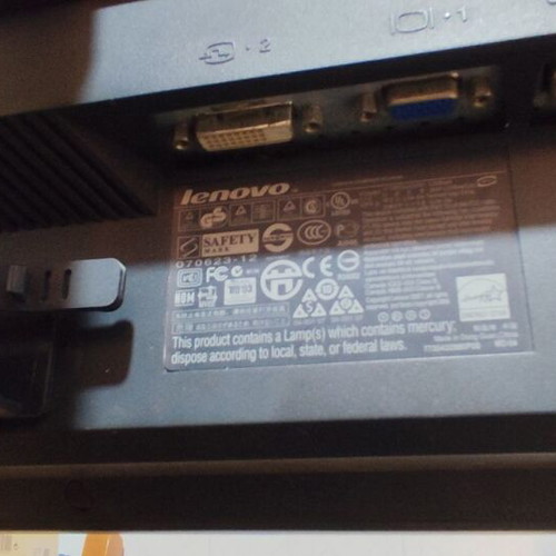 Lenovo ThinkVision L220XWC 22" monitor with 2 keyboards used