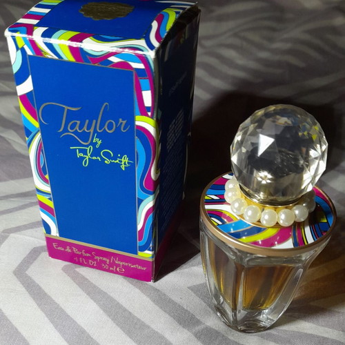 Taylor by Taylor Swift Eau de Parfum 30ml like new