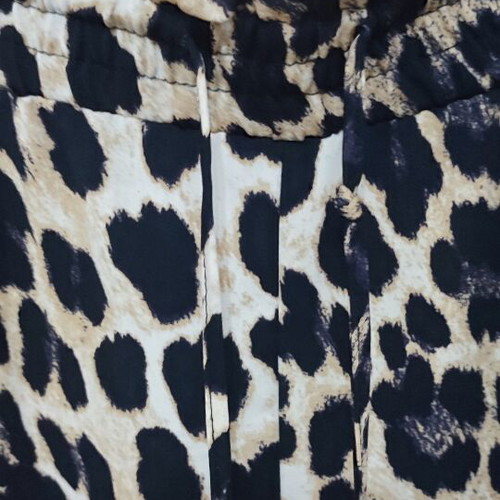Zara jogger pants leopard print medium, like new