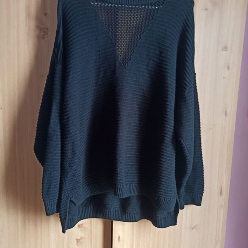 Black blouse used with back opening, size L to 2XL