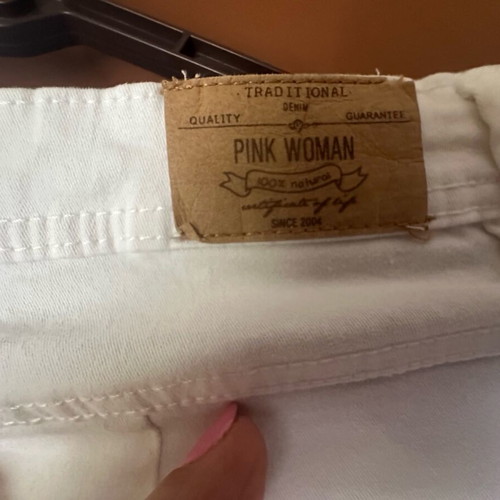White slim fit jeans with knee rips Pink Woman like new