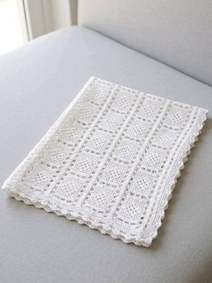 Handmade crochet table runner 80x45cm like new