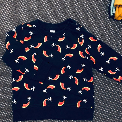 Boy clothing used, pack sizes 6-9 and 9-12 months