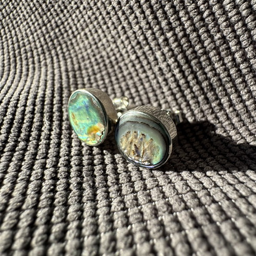 925 Sterling Silver Natural Abalone Shell Stud Earrings like new