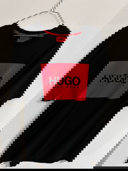 Ανδρικό μαύρο κοντομάνικο μπλουζάκι Hugo Boss