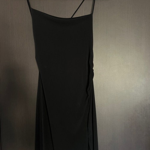 Pull & Bear dress like new, black, open back with leg slit