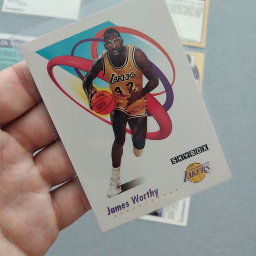 NBA Los Angeles Lakers 90's Vintage Trading Cards, set of 9