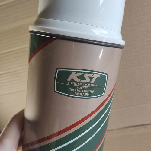 Metal vintage KST thermos made in England like new