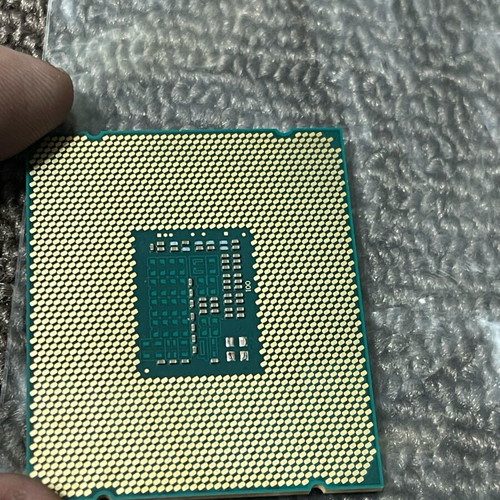 Intel Xeon E5-2630 v3 SR206 used 8-core 16-thread workstation processor