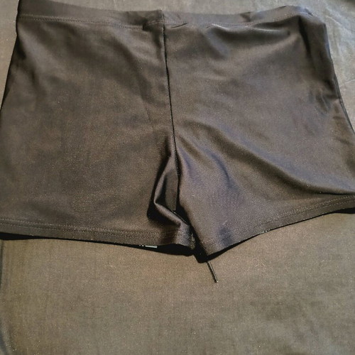 Arena boys' swim shorts like new, black, ages 13-14