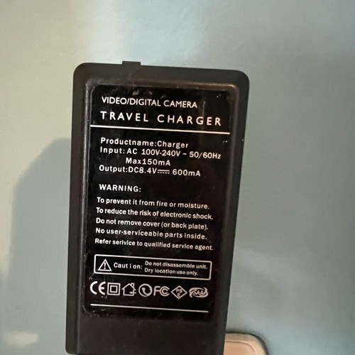 Camera chargers like new, various