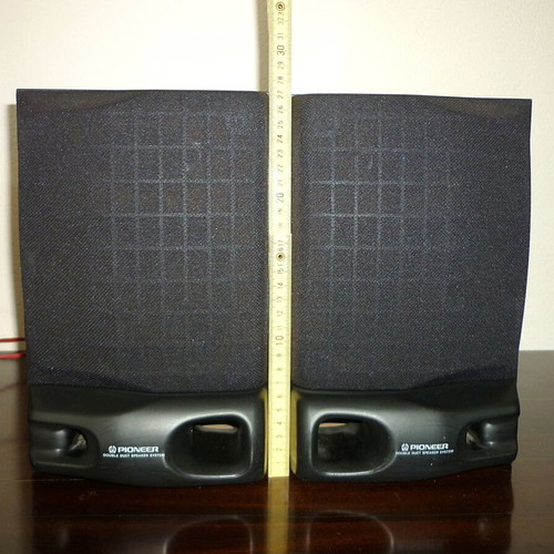 Pioneer 30W 8Ω speakers used in very good condition