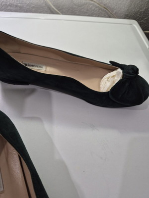 Kalogirou ballerinas used, cypress color, size 8½