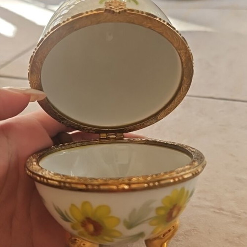 Porcelain vintage decoration like new Limoges France