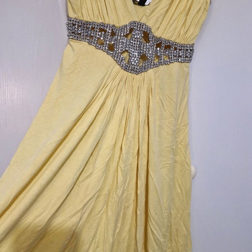 Sky dress like new, yellow with stones, size M