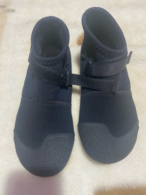 Water shoes size 41/42 like new
