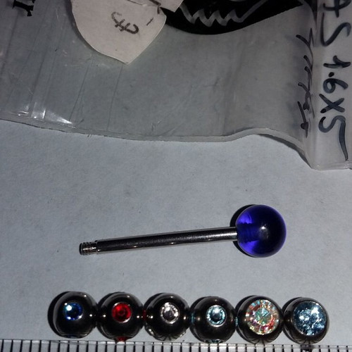 Body piercing new barbell balls