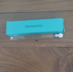 Μειωμένη τιμή μέχρι 20/5!!!Mini άρωμα TIFFANY&CO edp 4ml