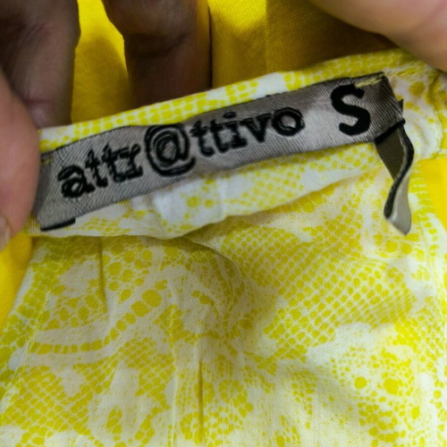 Attr@ttivo summer blouse like new, yellow, size S