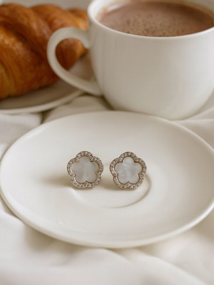 Steel stud earrings with white zircon stones new
