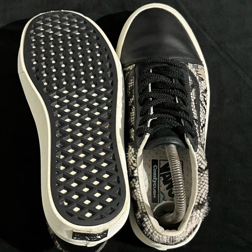 Vans Super ComfyCush Old Skool sneakers used, size 38.5, snake print