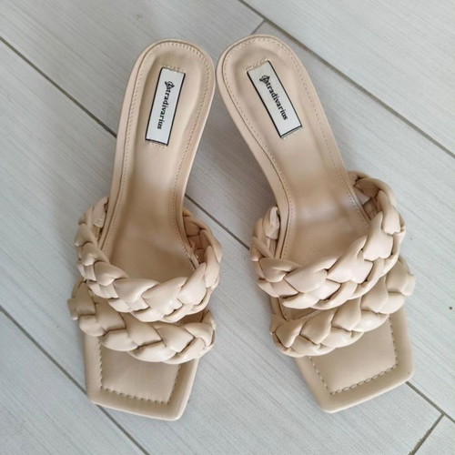 Stradivarius sandals used, size 37, beige