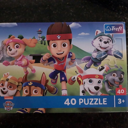 Trefl Paw Patrol children's puzzle 40 pieces like new