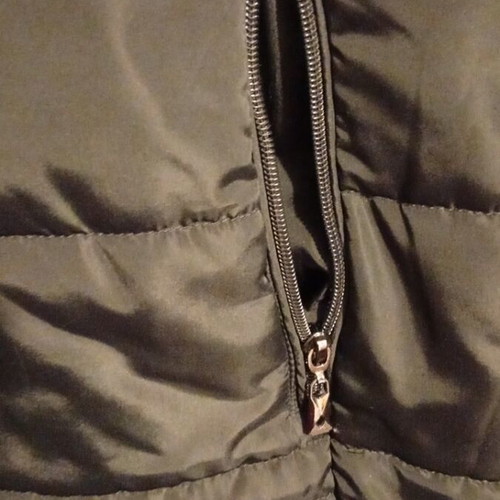 Thick jacket with detachable hood like new, black, XXXL