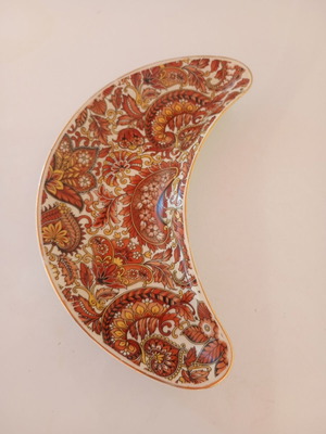 Vintage porcelain tray Bavaria Germany Heinrich used, crescent shape