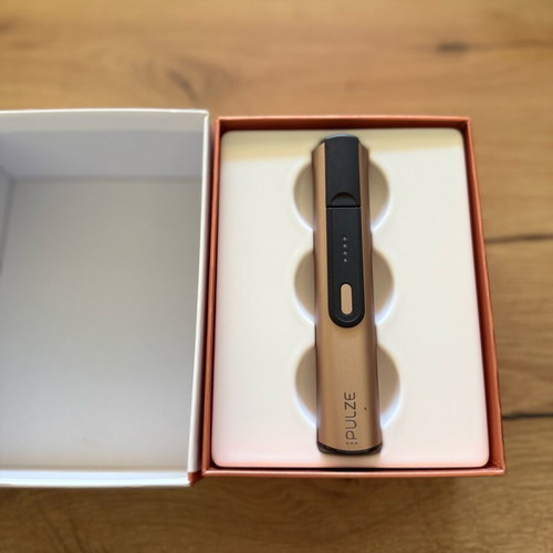 Pulze electronic cigarette like new