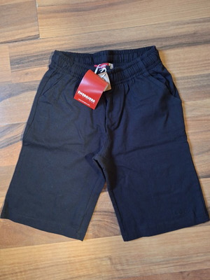 Energiers shorts size 128 cm for boys, new, black