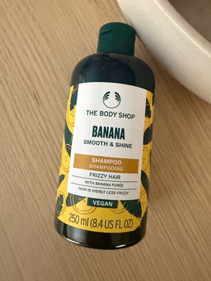 Μπουκάλι Body Shop άδειο σαν καινούργιο από ανακυκλώσιμα υλικά