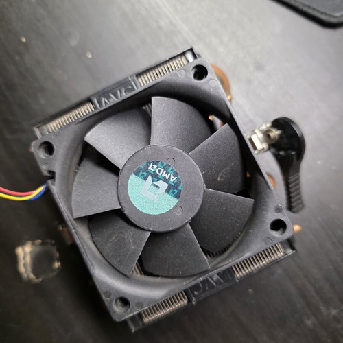 AMD Cooler with 4pin Fan Connector like new