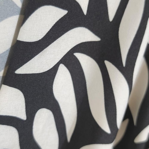 Wrap dress black and white with pockets like new, S/M/L