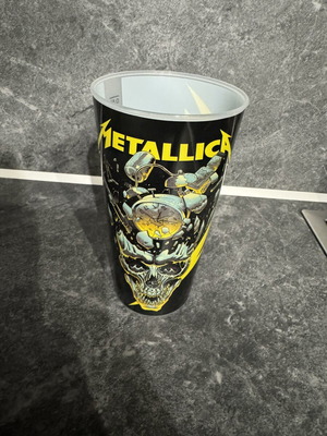 Metallica beer glass like new