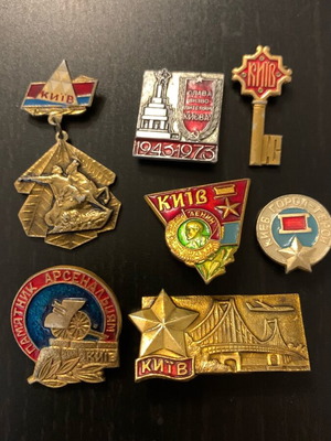 Kiev pins used, set of 7, USSR