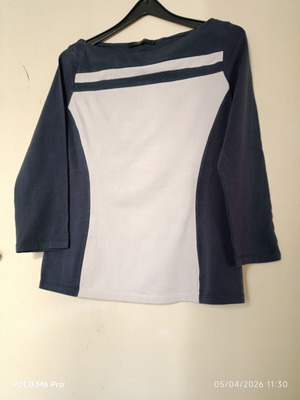 Weekend MaxMara colorblock blouse with 3/4 sleeves