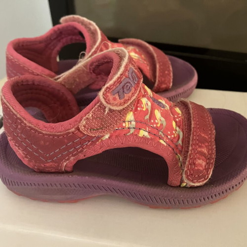Teva Anatomical Sandals Size 21 Used