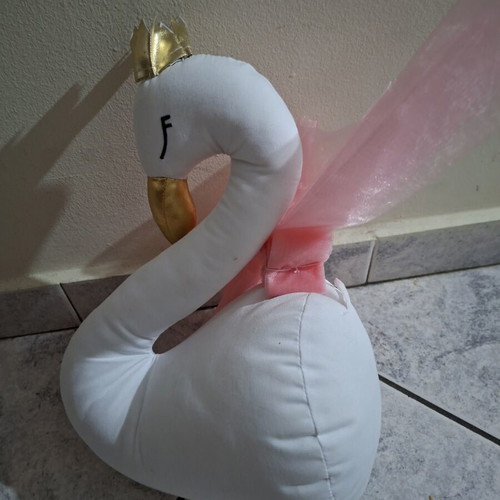 Plush Swan 30 cm like new