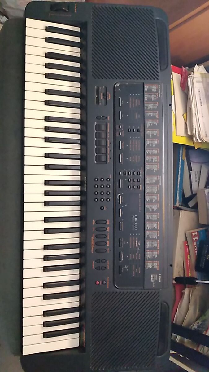 Casio CTK-1000 synthesizer keyboard… - € 100,00 - Vendora.cy