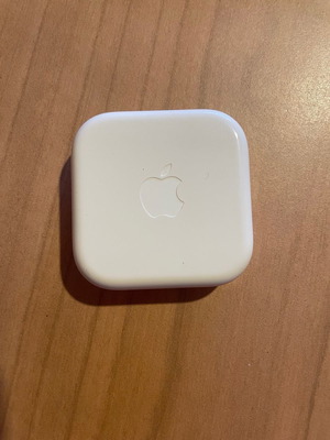 Apple earphones case