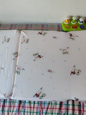 Baby crib mattress like new, foldable, anatomical, ecological