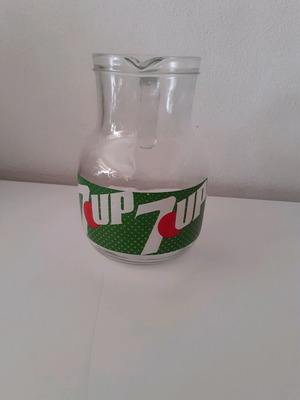 7UP Pitcher