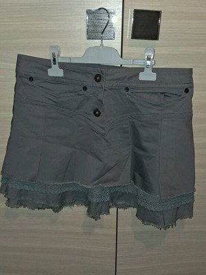 Morgan skirt gray size L like new