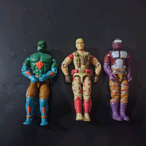 G.I. Joe collectible figures used, pack