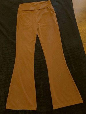 Παντελόνι για yoga/pilates καφέ, καινούργιο, με πλαϊνές τσέπες