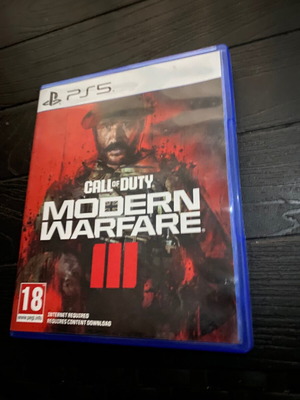 Call of Duty Modern Warfare 3 PS5 like new